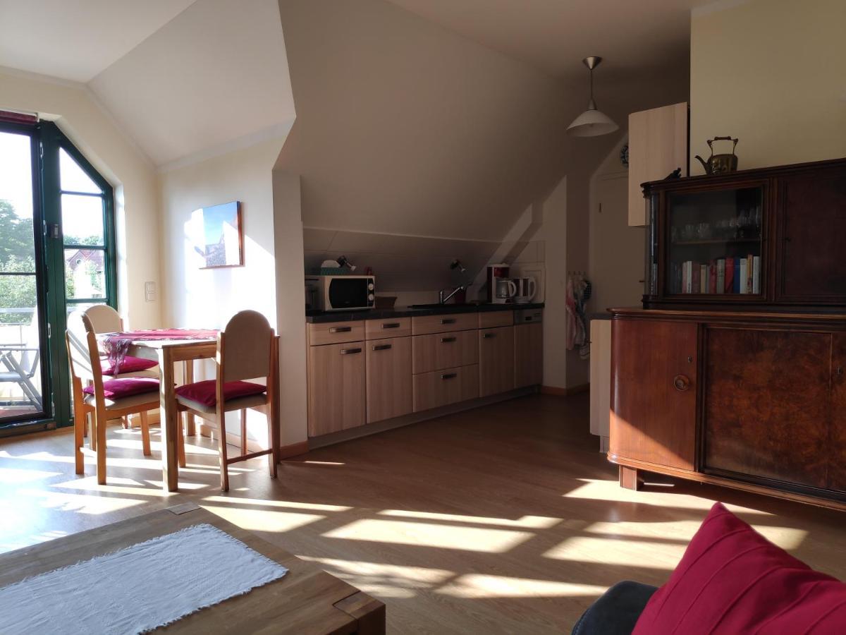Ferienwohnung Thum ヴストロ エクステリア 写真