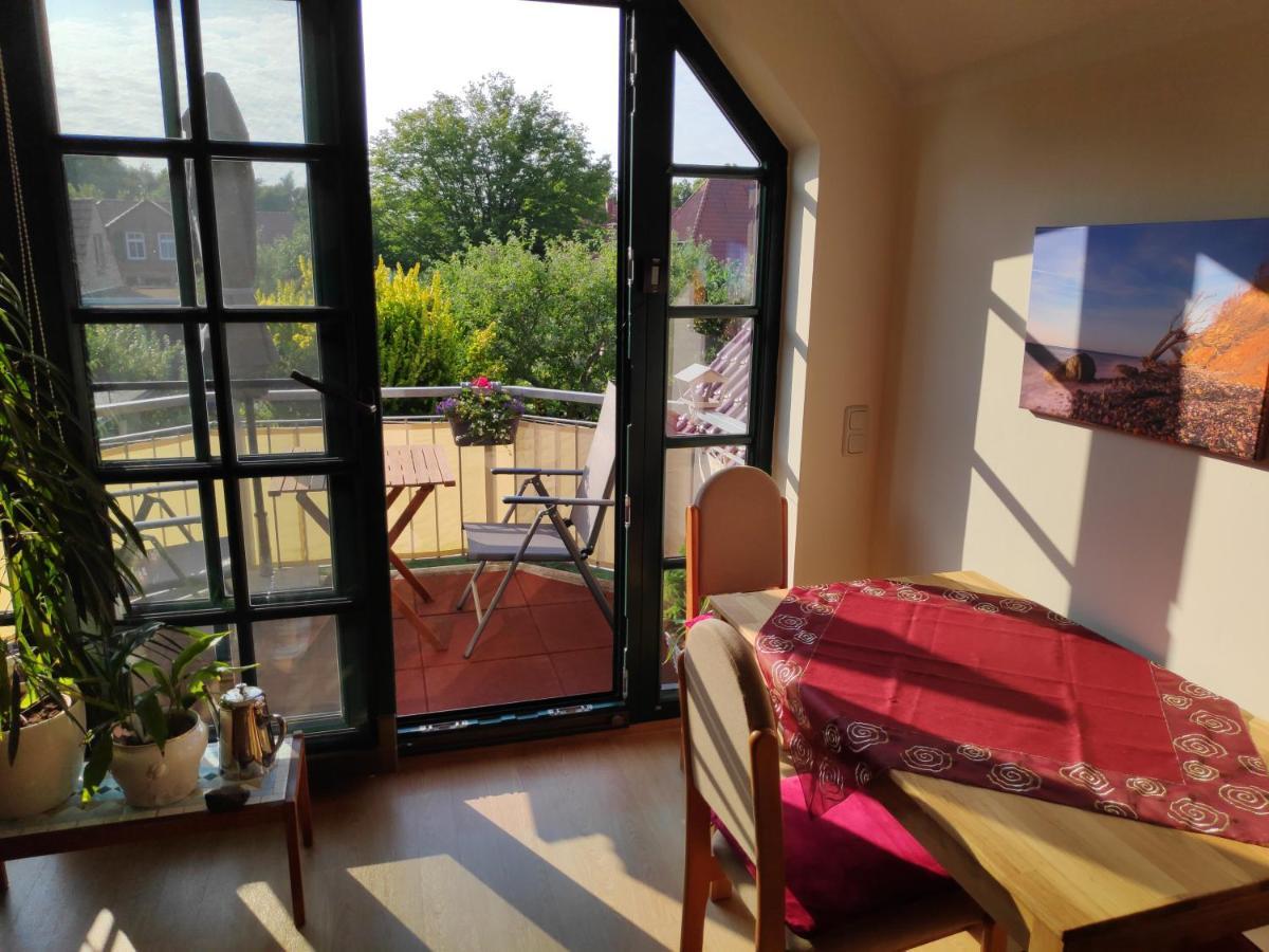 Ferienwohnung Thum ヴストロ エクステリア 写真